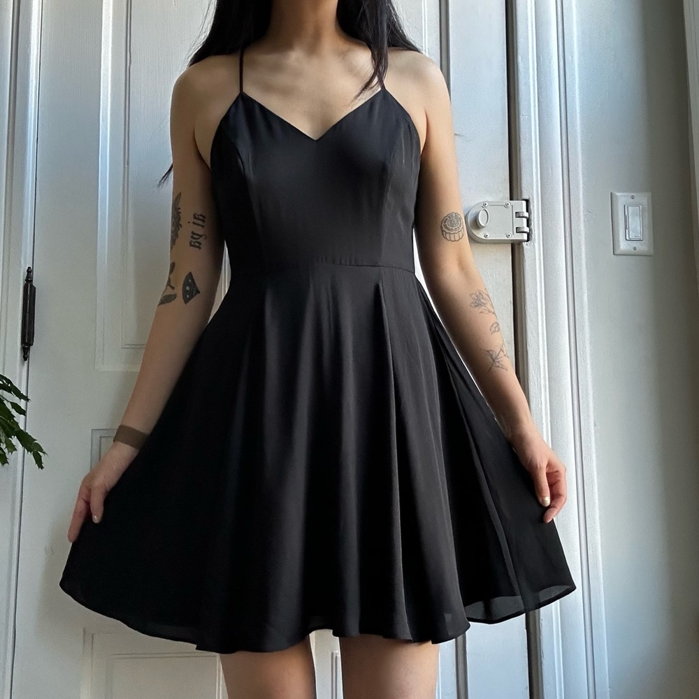 Express v neck skater dress